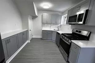 6388 Martins Mill Rd, Philadelphia, PA 19111 - Photo 1