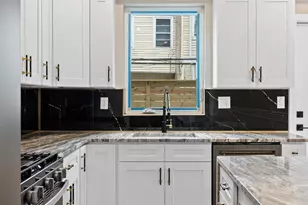 2722 Wharton St, Philadelphia, PA 19146 - Photo 9