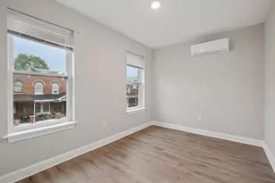 1236 W Airdrie St, Philadelphia, PA 19140 - Photo 5