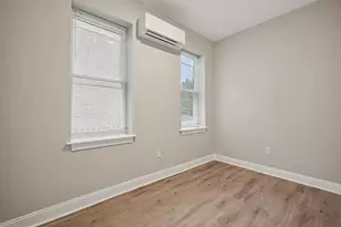 1236 W Airdrie St, Philadelphia, PA 19140 - Photo 7