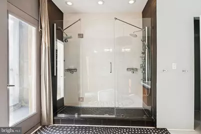 2249 Fitzwater Street, Philadelphia, PA 19146 - Photo 17