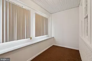 7333 Lawndale Ave, Philadelphia, PA 19111 - Photo 9