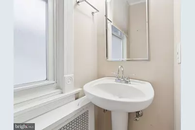 7333 Lawndale Avenue, Philadelphia, PA 19111 - Photo 29