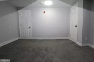 1017 Pine St, Philadelphia, PA 19107 - Photo 5