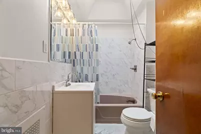 6904 Chelwynde Avenue, Philadelphia, PA 19142 - Photo 15