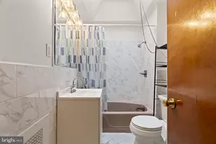 6904 Chelwynde Ave, Philadelphia, PA 19142 - Photo 15