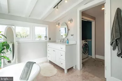 229 E Benezet Street, Philadelphia, PA 19118 - Photo 23