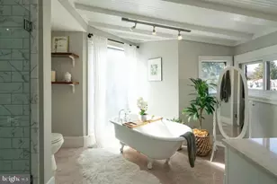 229 E Benezet St, Philadelphia, PA 19118 - Photo 21