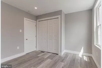 1272 S Dover Street, Philadelphia, PA 19146 - Photo 9