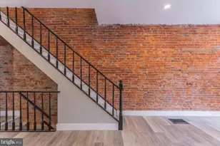 1272 S Dover St, Philadelphia, PA 19146 - Photo 3