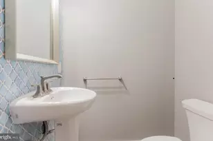 1272 S Dover St, Philadelphia, PA 19146 - Photo 17