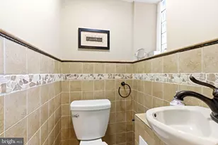 933 E Slocum St, Philadelphia, PA 19150 - Photo 9