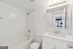 2020 Walnut St, Philadelphia, PA 19103 - Photo 11