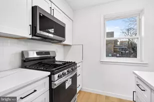 1230 W Susquehanna Ave, Philadelphia, PA 19122 - Photo 9