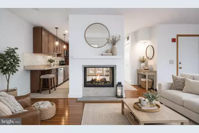 1717 Green Street #6, Philadelphia, PA 19130 - Photo 9