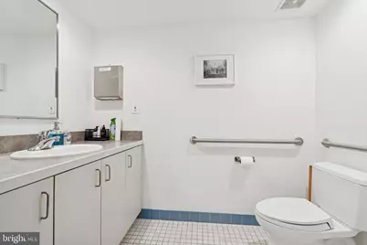 215 Church Street, Philadelphia, PA 19106 - Photo 13