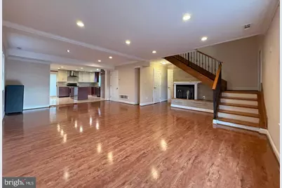 813 Piermont Street, Philadelphia, PA 19116 - Photo 9