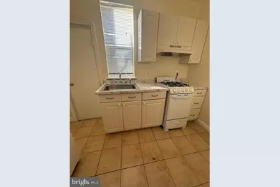 439 N 39th Street, Philadelphia, PA 19104 - Photo 7