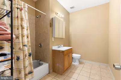 1237 W Allegheny Avenue, Philadelphia, PA 19133 - Photo 3