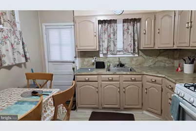 5483 Morse Street, Philadelphia, PA 19131 - Photo 9