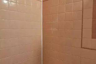 354 Devereaux Ave, Philadelphia, PA 19111 - Photo 7