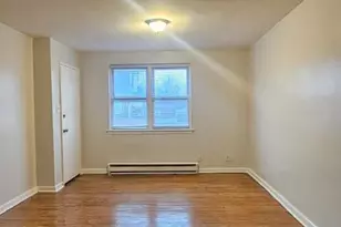 354 Devereaux Ave, Philadelphia, PA 19111 - Photo 3