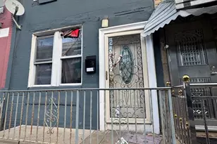 2427 N Gratz St, Philadelphia, PA 19132 - Photo 1