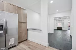 5457 Cedar Ave, Philadelphia, PA 19143 - Photo 13