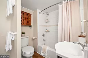 39 W Durham St, Philadelphia, PA 19119 - Photo 17