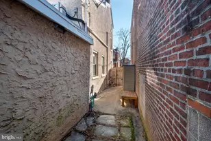 39 W Durham St, Philadelphia, PA 19119 - Photo 23