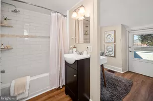 39 W Durham St, Philadelphia, PA 19119 - Photo 17