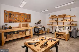 39 W Durham St, Philadelphia, PA 19119 - Photo 31