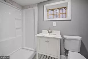 558 E Locust Ave, Philadelphia, PA 19144 - Photo 23