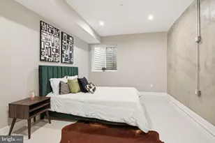 1514 S Bambrey St, Philadelphia, PA 19146 - Photo 15