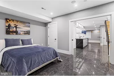 227 E Allen Street, Philadelphia, PA 19125 - Photo 59