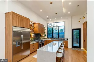 227 E Allen St, Philadelphia, PA 19125 - Photo 7