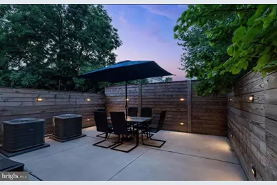 227 E Allen Street, Philadelphia, PA 19125 - Photo 63