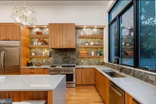 227 E Allen St, Philadelphia, PA 19125 - Photo 9