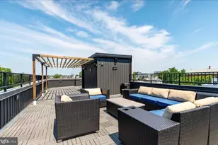 227 E Allen St, Philadelphia, PA 19125 - Photo 57