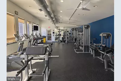 201 N 8th Street #404, Philadelphia, PA 19106 - Photo 29