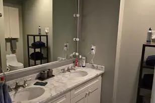 201 N 8th St, Philadelphia, PA 19106 - Photo 15