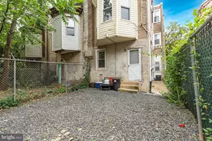 1735 W Oxford St, Philadelphia, PA 19121 - Photo 49