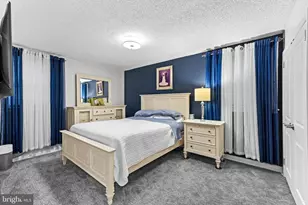 8102 Lister St, Philadelphia, PA 19152 - Photo 17