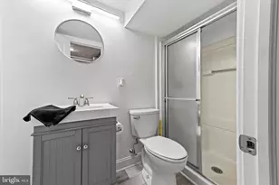 8102 Lister St, Philadelphia, PA 19152 - Photo 27