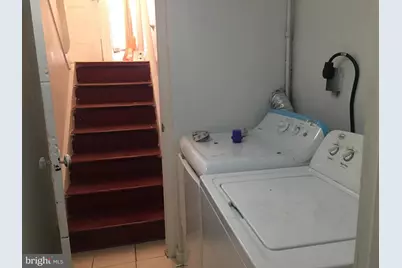 1113 W Thompson Street, Philadelphia, PA 19122 - Photo 13