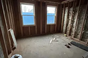 2029 E Auburn St, Philadelphia, PA 19134 - Photo 7