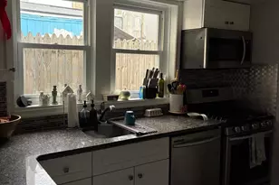 2061 E Hagert St, Philadelphia, PA 19125 - Photo 7