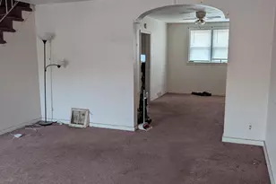 6719 Sylvester St, Philadelphia, PA 19149 - Photo 3