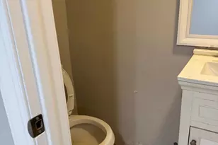 6902 Buist Ave, Philadelphia, PA 19142 - Photo 29