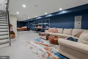 1121 Earl St, Philadelphia, PA 19125 - Photo 27